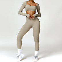 Conjunto Fitness Femenino con Manga Larga y Leggings de Cintura Alta