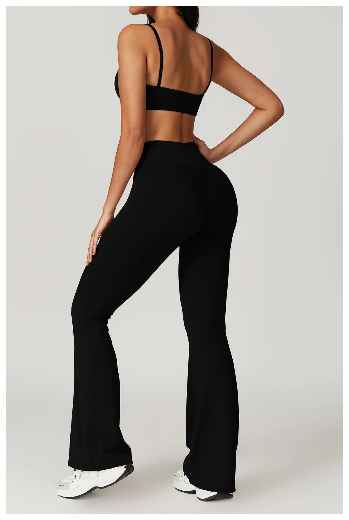 Conjunto Fitness Mujer – Top + Pantalón Acampanado de Cintura Alta